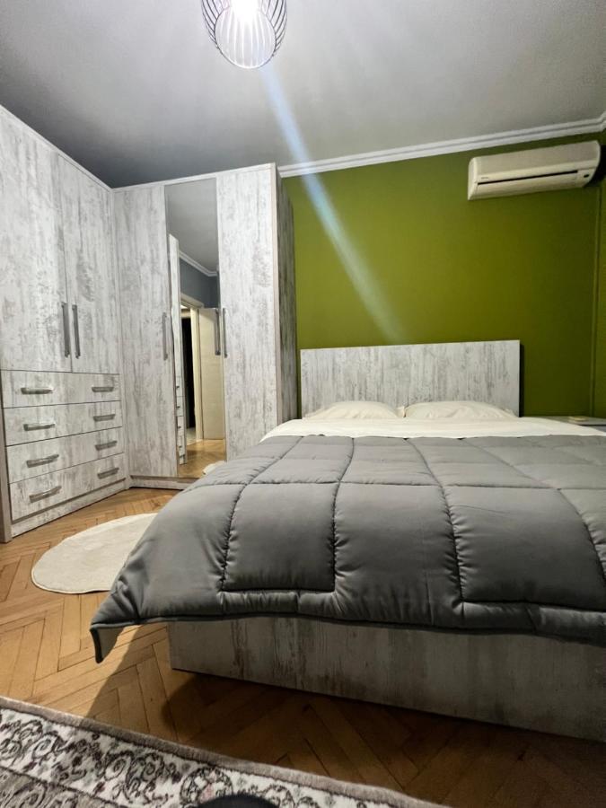 Ferienwohnung Downtown Retreat "Spiranca" Tirana Exterior foto