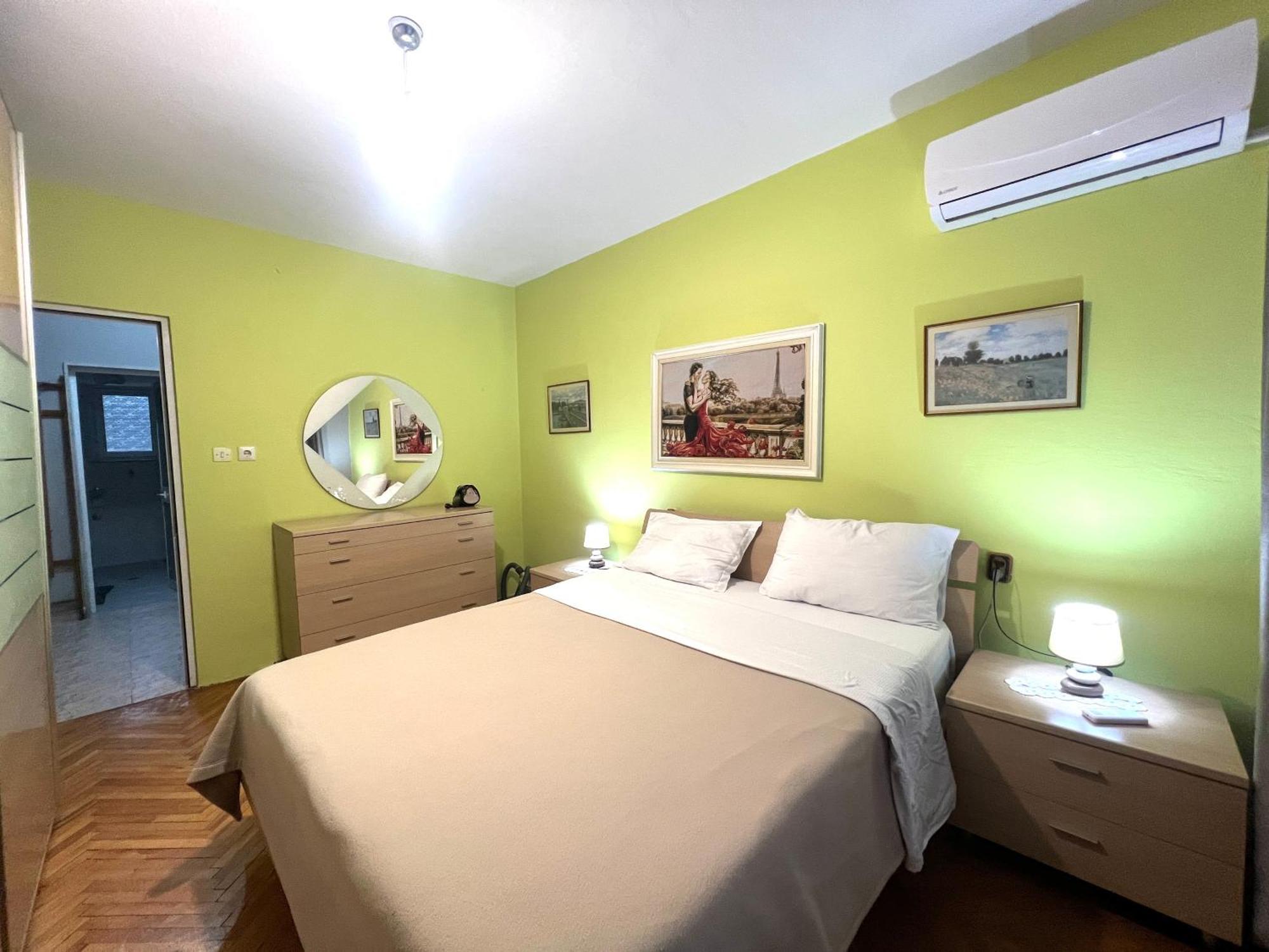 Ferienwohnung Downtown Retreat "Spiranca" Tirana Exterior foto